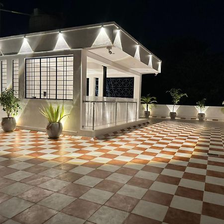 La Tamara Suite - Tie Hotels & Resorts Pondicherry Exterior photo